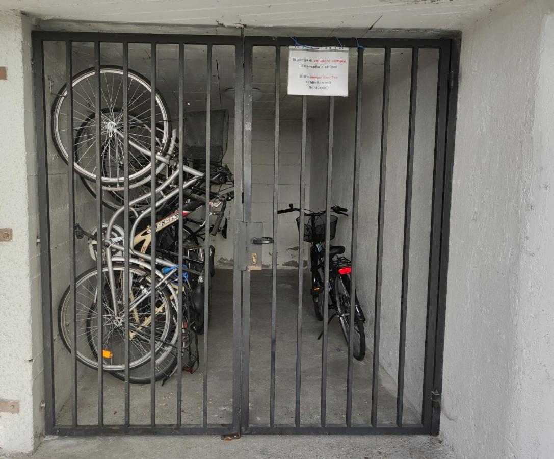 Corn Under: Eigentumswohnung Mit Aussenpool メラーノ エクステリア 写真